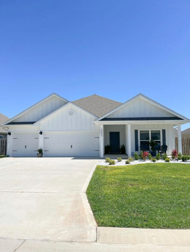 2337 Cloudberry Dr, Gulf Breeze, FL 32563 House Rental in Gulf Breeze