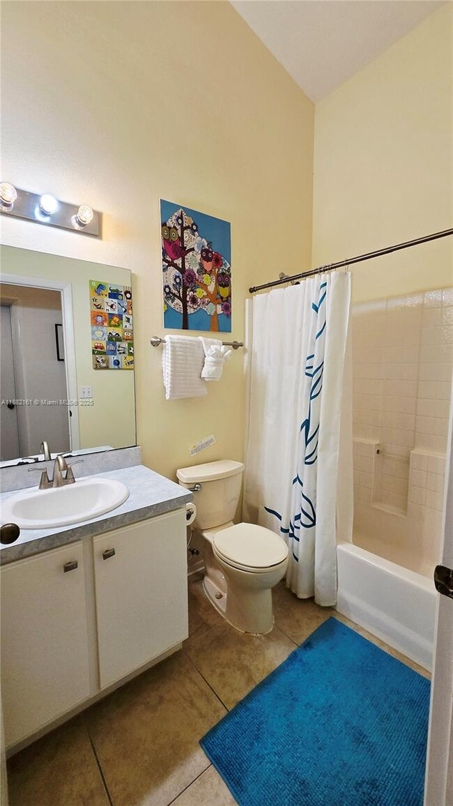 Building Photo - 550 Castlemain Cir