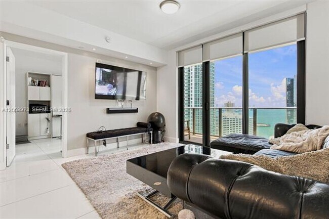 Foto del edificio - 1010 Brickell Ave