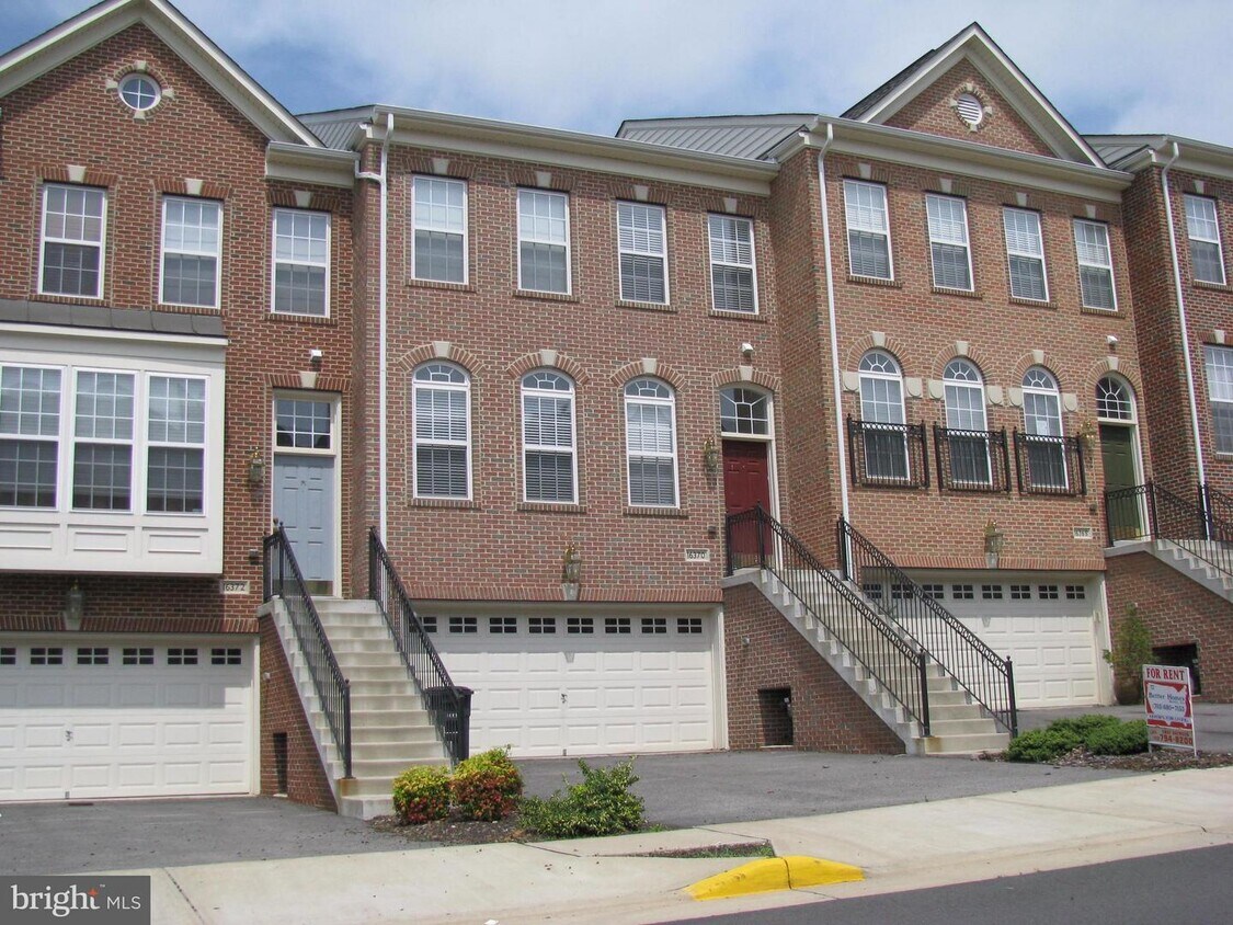 Foto del edificio - 16370 Gangplank Ln
