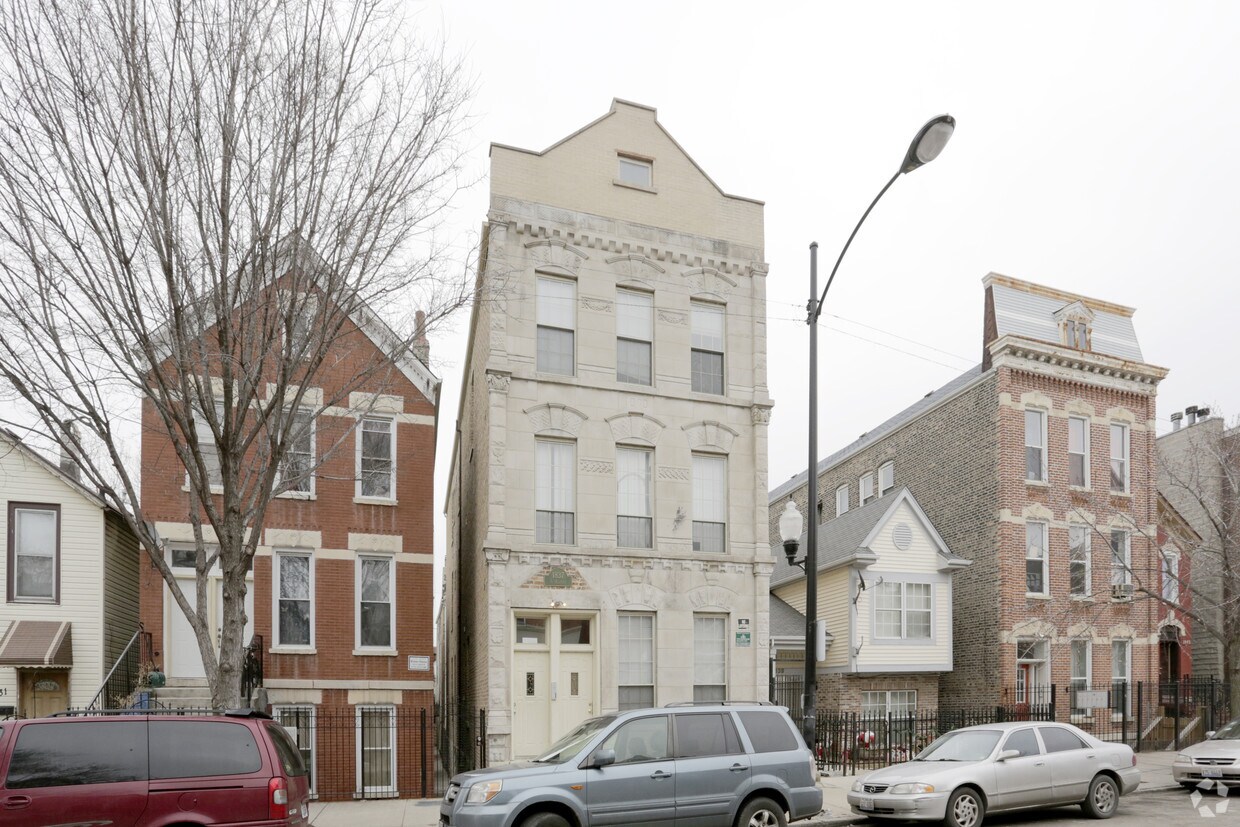 Building Photo - 1837 S Allport St
