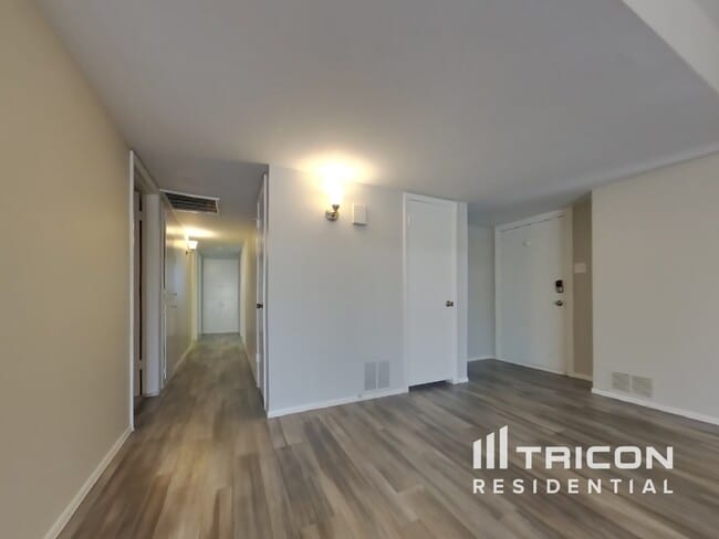 Foto del edificio - 6006 W Medlock Dr