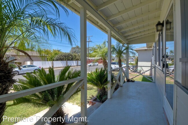 Building Photo - 3 br, 1 bath House - 1117 Camelia Street
