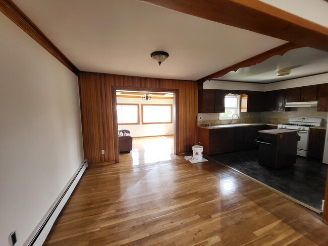 Foto del edificio - 38 Hillside Ave