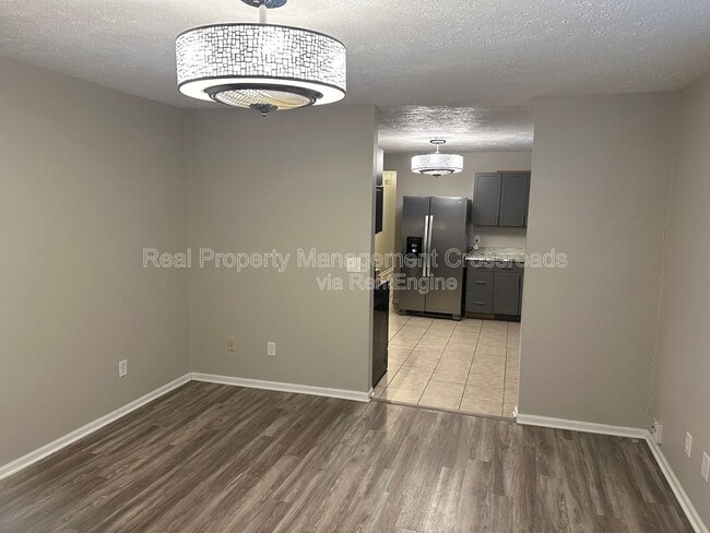 Photo - 832 N California St Townhome