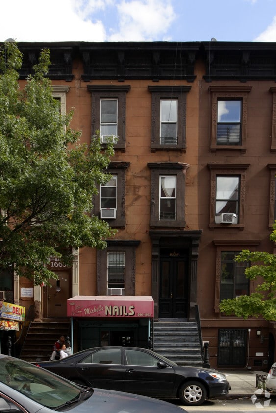 Primary Photo - 1663 Lexington Ave