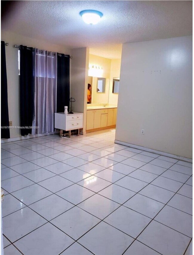 Foto del edificio - 9003 NW 112th Terrace