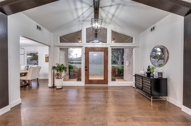 Building Photo - 3808 Cedarbrush Dr