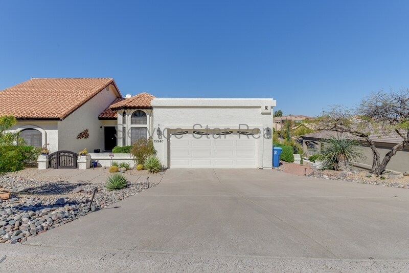 Primary Photo - 15940 E Jericho Dr