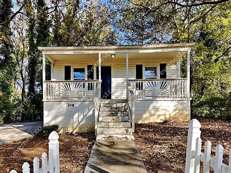 Foto principal - 2036 Phillips Dr SE