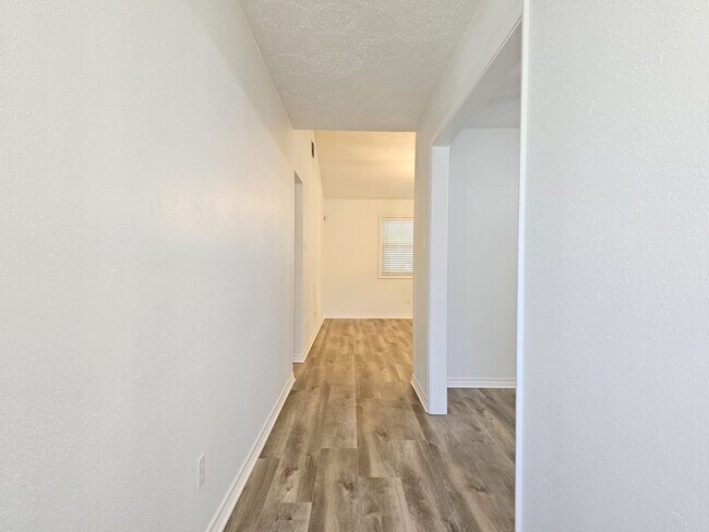Foto del edificio - 10615 Heatherford Dr