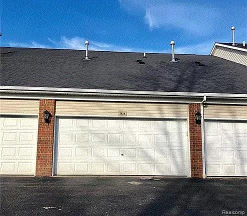 Foto del edificio - 3842 Cherry Creek Ln