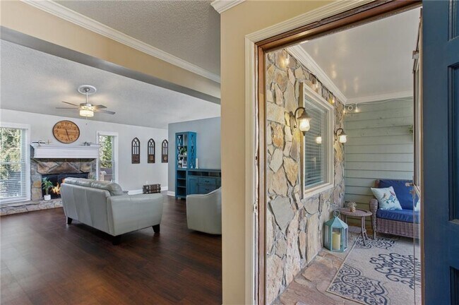 Foto del edificio - 2238 N River Trail