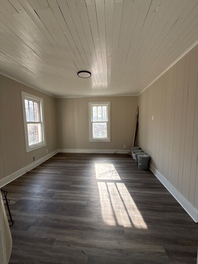 Foto del edificio - 144 Midland St