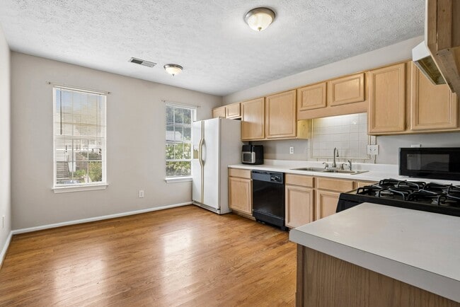 Photo - 88 Bridge View Dr (Marietta, GA) Townhome