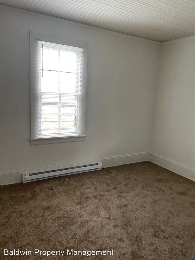 Foto del edificio - 3 br, 1 bath House - 1826 N DUNLEITH AVENUE