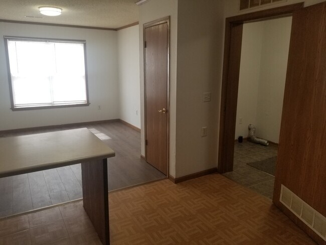 Foto del edificio - 1850 Lake St