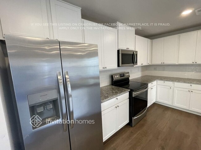 Building Photo - 2624 Turtle Point Rd