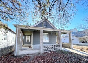Building Photo - 611 E Ave B