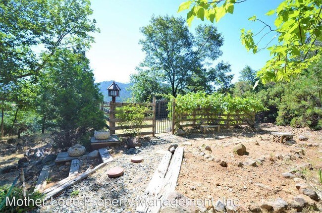 Building Photo - 4 br, 2 bath House - 22398 North Knox Road