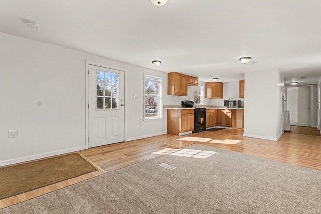 Building Photo - 11064 W Bruns Rd