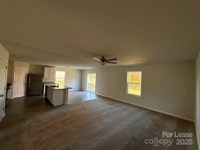 Foto del edificio - 3038 Trailblazer St