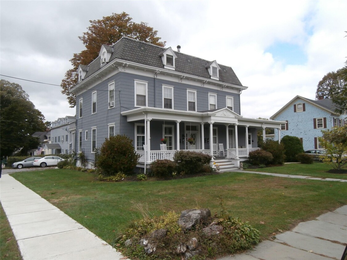 Primary Photo - 26 Oakland Ave
