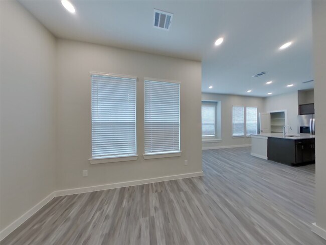 Building Photo - 22709 Terrazzo Dr