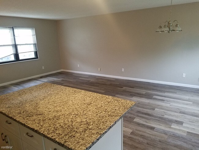 Foto del edificio - 4 br, 2 bath House - 2472 Millvalley Drive