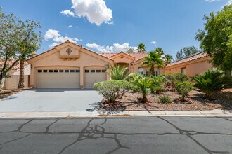 Building Photo - 4105 Demoline Cir