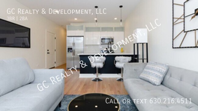 Foto del edificio - ***MUST SEE WOODLAWN NEW CONSTRUCTION UNIT...