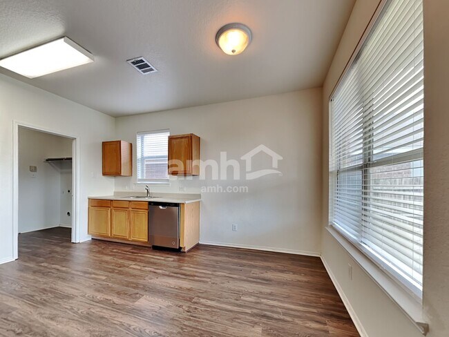 Building Photo - 11741 Cottontail Drive