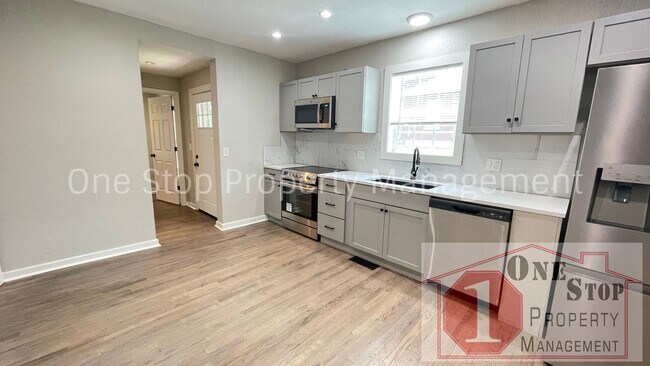Foto del edificio - 2923 Highland Ave