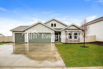 Building Photo - 15146 Nimbus Way