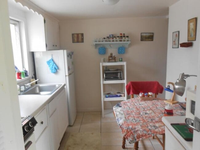 Building Photo - 1 bedroom in Clearwater FL 33755
