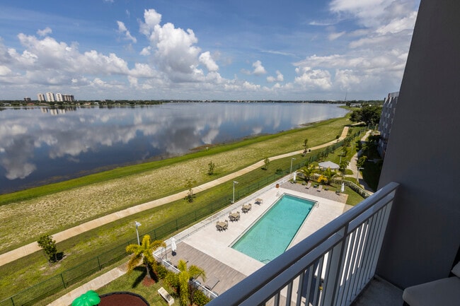 Building Photo - Veridian Shores