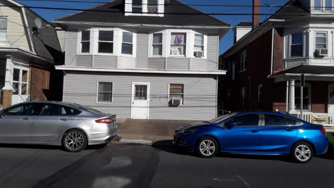 Building Photo - 2440 Freemansburg Ave