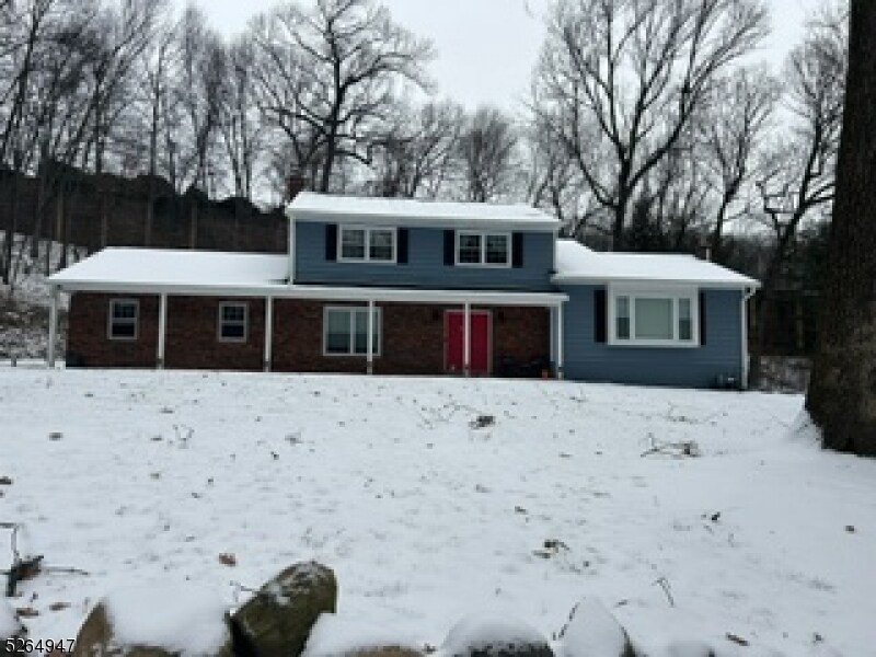 Primary Photo - 460 Park Rd