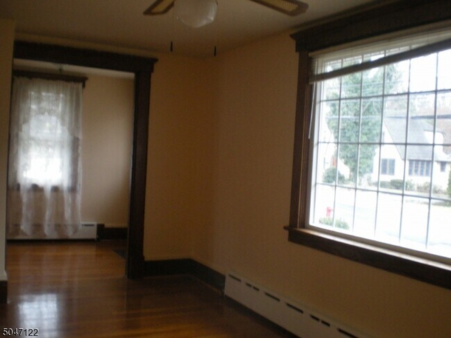 Foto del edificio - 46 W Oak St