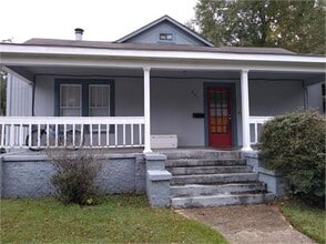 Building Photo - 601 Minden St