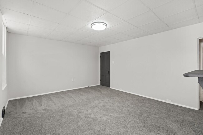 Building Photo - 4546 Penn Ave