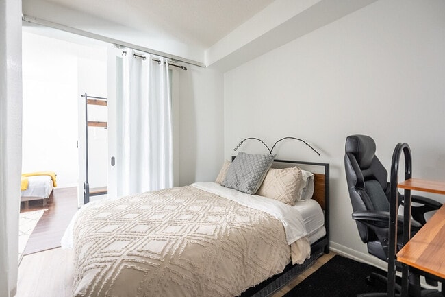 Photo du bâtiment - 628 Fleet St