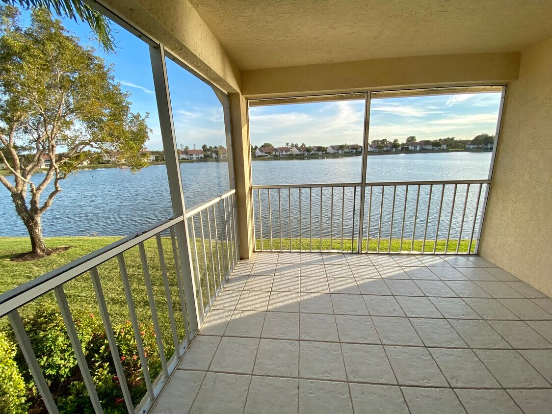Primary Photo - 7760 Emerald Cir