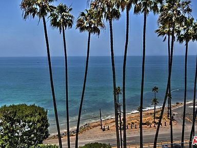 Building Photo - 17366 W Sunset Blvd