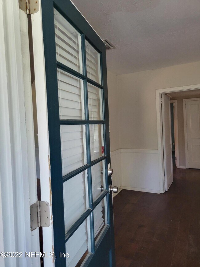 Foto del edificio - 4719 Crescent St