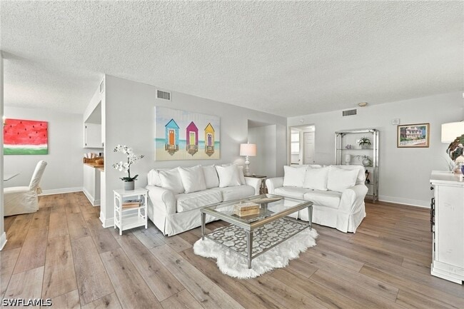 Building Photo - 9375 Gulf Shore Dr