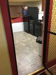 Kitchen - 226 S Patterson Park Ave