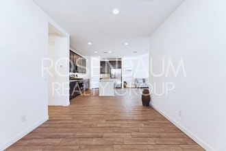 Building Photo - 4342 Enmark Dr