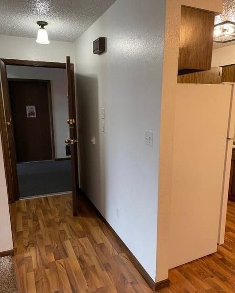 Building Photo - 206 Kuchenski Dr