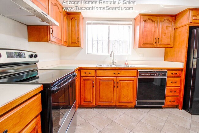 Building Photo - Arizona Homes Rentals and Sales